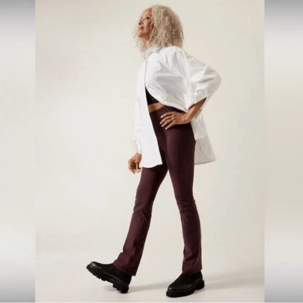 Athleta Elation Straight Leg Pants